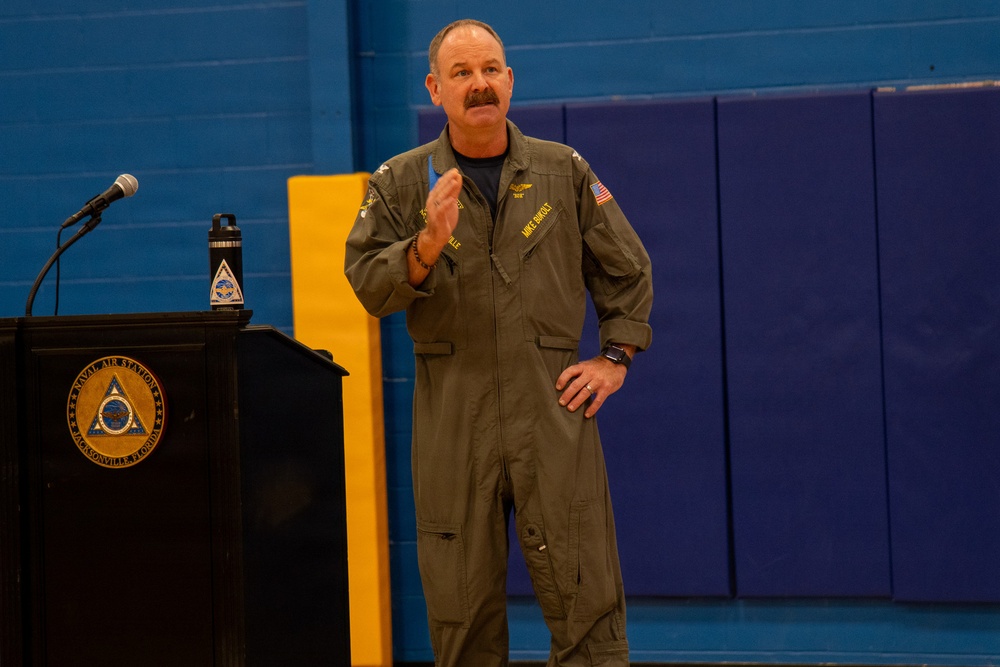 Naval Air Station Jacksonville Commanding Officer Capt. Ryan Dexter presented awards to our Sailors and civilians at Command quarters