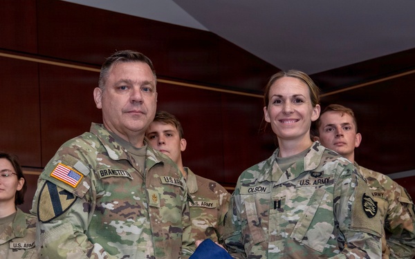Oregon Army National Guardsmen mobilized for overseas assignment