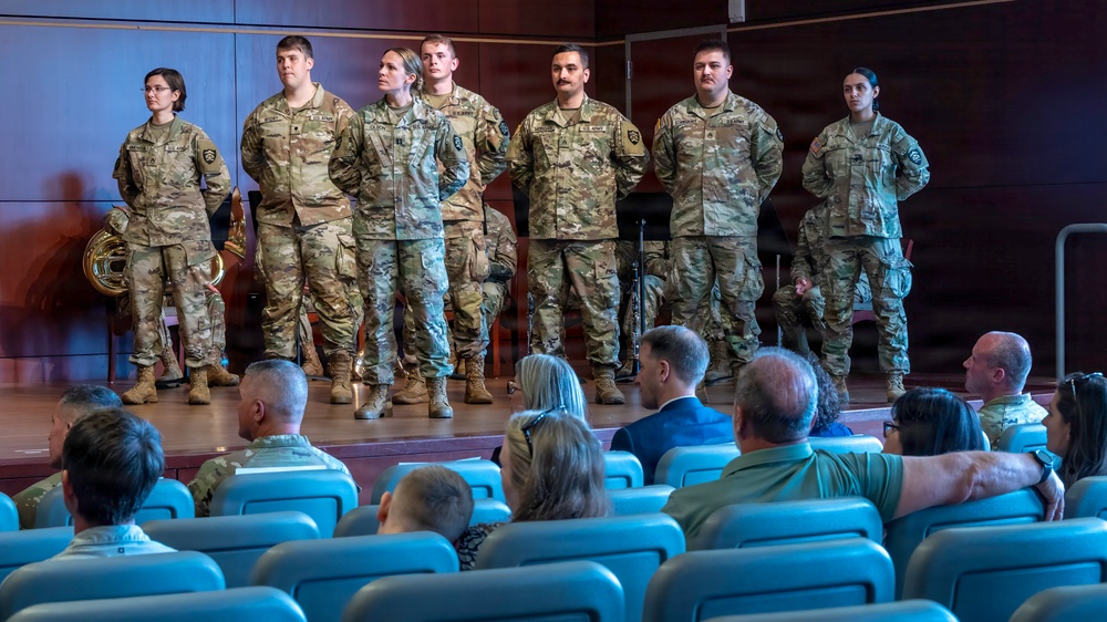 Oregon Army National Guardsmen mobilized for overseas assignment