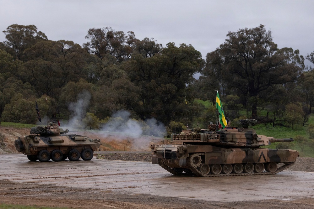 U.S. Marines with 1st LAR, 4th LAR participate in High Noon event during the Coral-Balmoral Cup