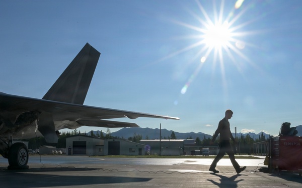 3rd Aircraft Maintenance Squadron keeps RED FLAG-Alaska 26-3 ready