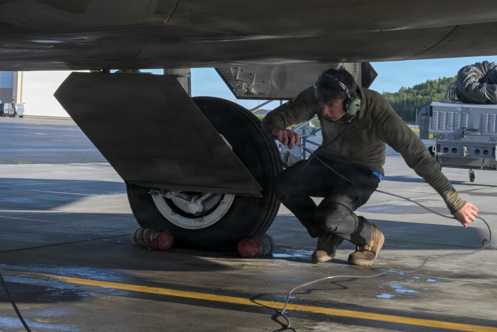 3rd Aircraft Maintenance Squadron keeps RED FLAG-Alaska 26-3 ready