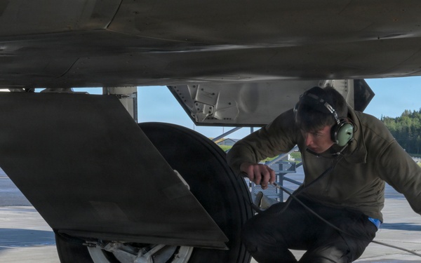 3rd Aircraft Maintenance Squadron keeps RED FLAG-Alaska 26-3 ready
