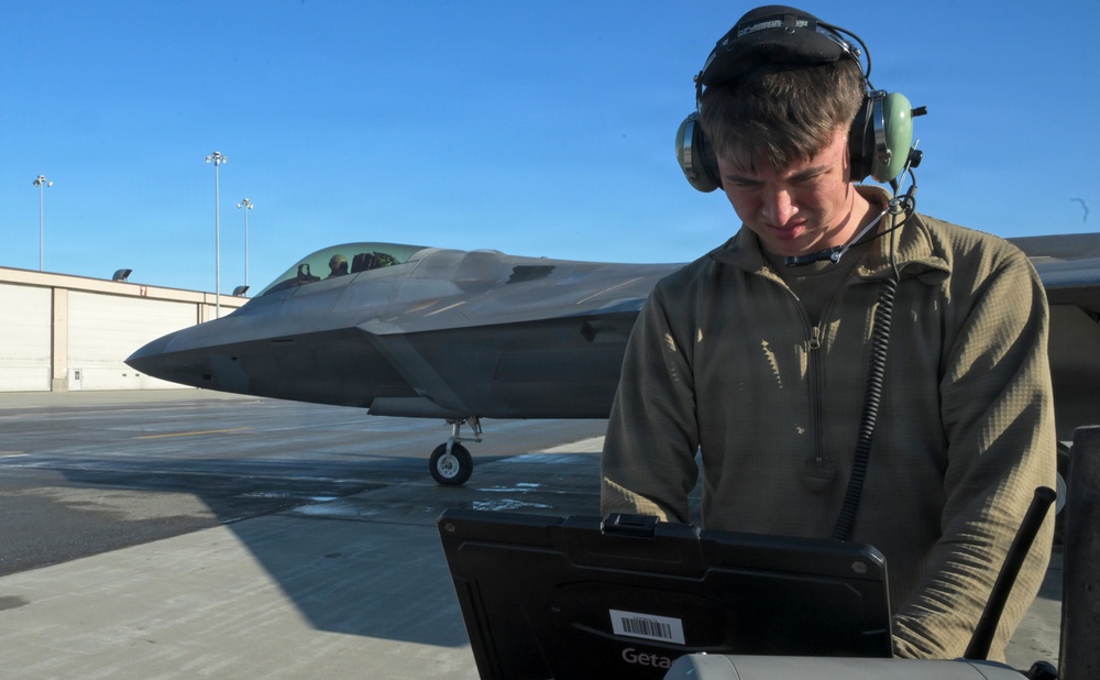3rd Aircraft Maintenance Squadron keeps RED FLAG-Alaska 26-3 ready