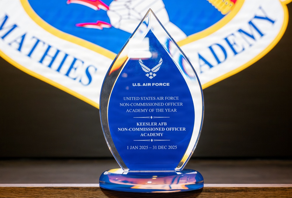 81TRW leadership congratulates Mathies NCO Academy personnel for Air Force level award