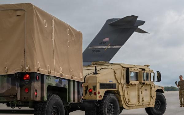 Air Force, Army conduct joint training in Kentucky