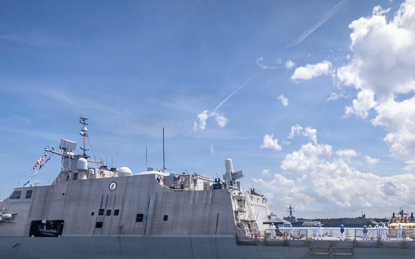 USS Minneapolis-Saint Paul (LCS 21) Departs from Naval Station Mayport for Scheduled Deployment
