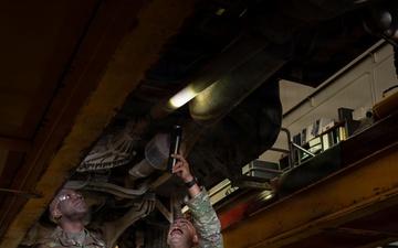 19th Air Force visits the SERE school house