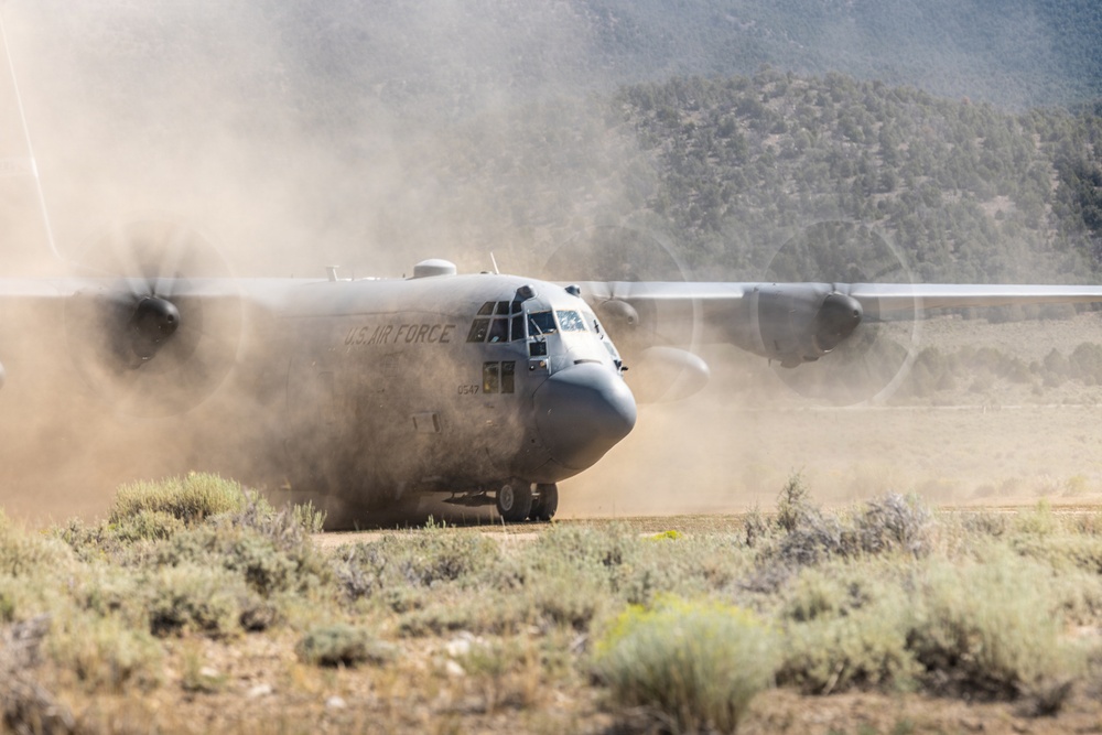 C-130H lands on Sweetwater Airstrip