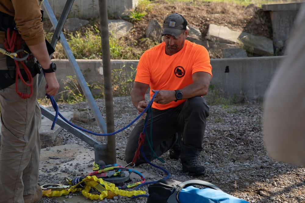USAR Instructor Trains Airmen During Patriot 26