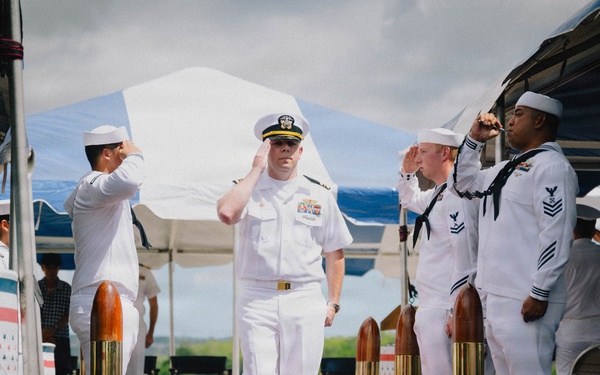 Navy Munitions Command Pacific East Asia Division Unit Pearl Harbor Holds Change of Command and Retirement Ceremony at West Loch Joint Base Pearl Harbor-Hickam