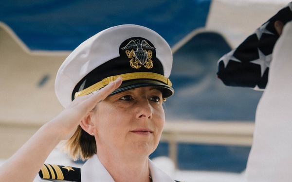 Navy Munitions Command Pacific East Asia Division Unit Pearl Harbor Holds Change of Command and Retirement Ceremony at West Loch Joint Base Pearl Harbor-Hickam