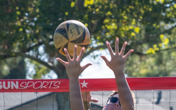 Travis Volleyball Club hosts Quads Reverse Coed Bash tournament