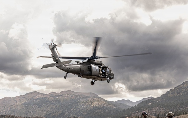 1st DSB conduct external load operations with UH-60