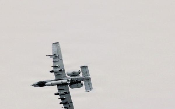 A-10s return to Fort McCoy for specialized bombing, low-level training