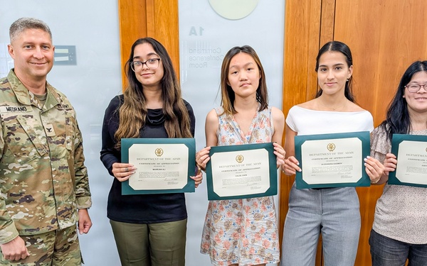 CUNY Interns Deliver Capstone Briefing to Fort Hamilton Senior Leaders
