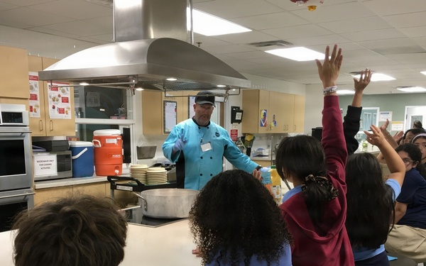 Chef Cummings’ Visit Elevates Caribbean Warfighter Readiness Through Culinary Excellence