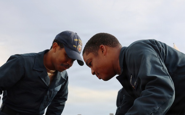 USS Farragut (DDG 99) Participates in TFEX