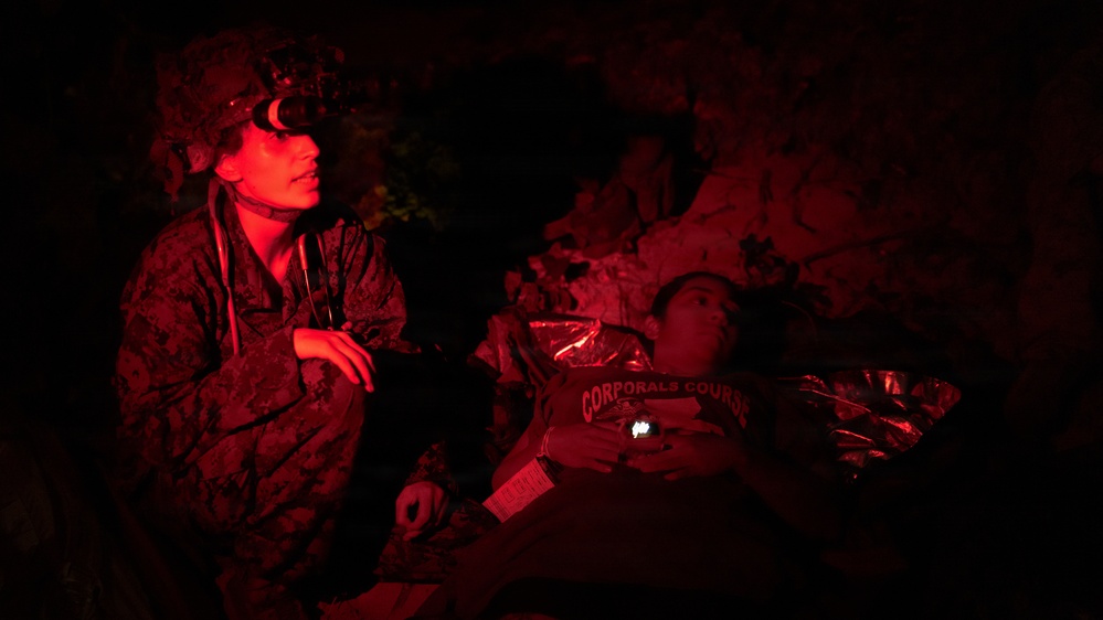 U.S. Marines and Sailors Conduct a Combat Trauma Management Course Evaluation