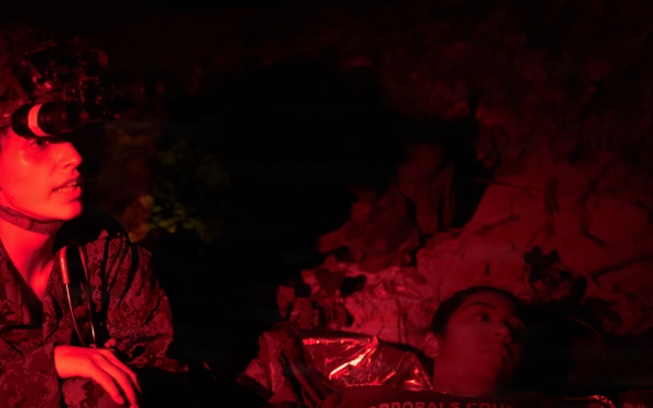 U.S. Marines and Sailors Conduct a Combat Trauma Management Course Evaluation