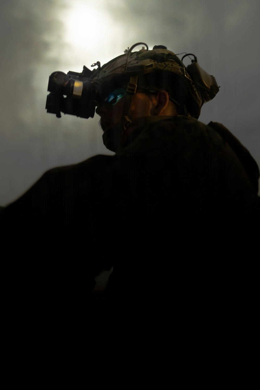 U.S. Marines and Sailors Conduct a Combat Trauma Management Course Evaluation