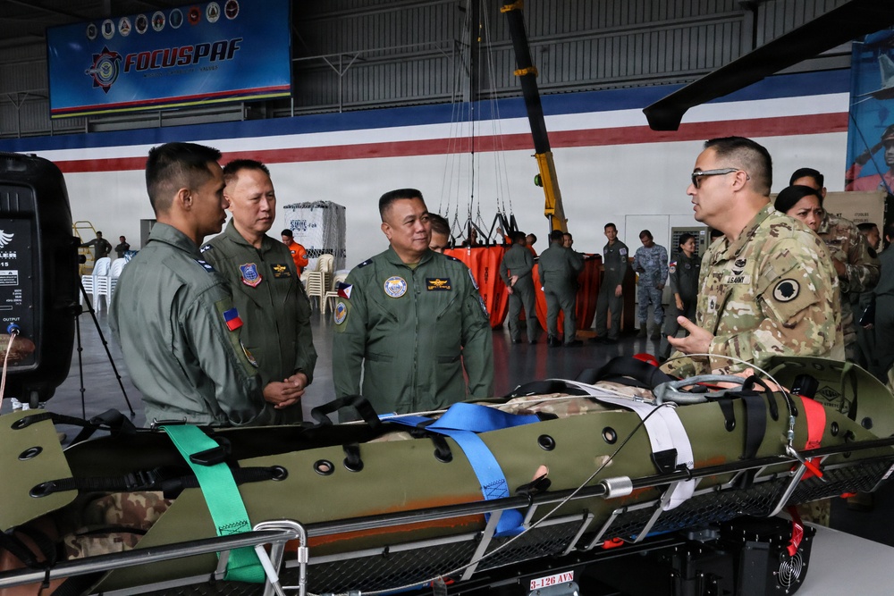 Hawaii Army National Guard and the Philippine Air Force, 205th Tactical Helicopter Wing Conduct a Static Display during the Joint Task Force Lapu Lapu at Clark Air Base, Pampanga, Philippines