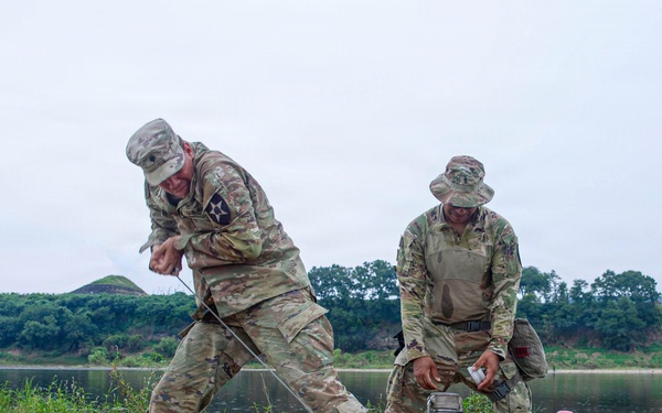 2d Infantry Division/ROK-U.S. Combined Division conducts Water Purification training