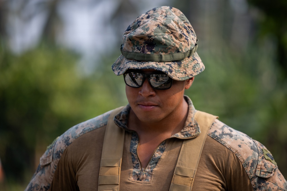 MRF-D Marines train with Indonesian marines in urban tactics