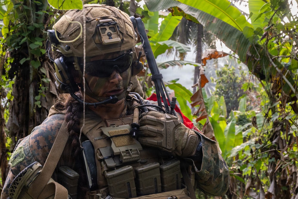 MRF-D Marines, Indonesian marines perform full mission profile exercise