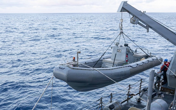 USS Mustin conducts boat operations