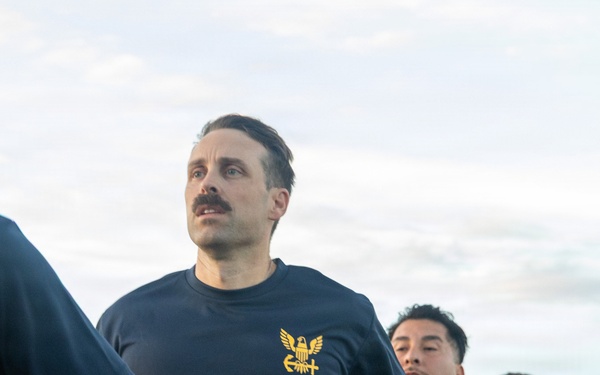 USS Mustin conducts physical training