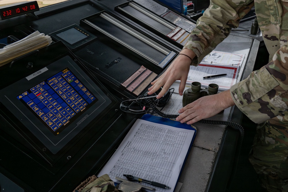 Aviano ATC conducts first landing from alternate tower during joint exercise