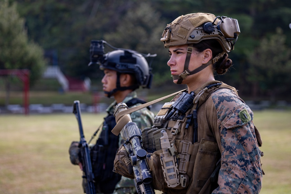 MRF-D Marines participate in closing ceremony for platoon exchange in Indonesia