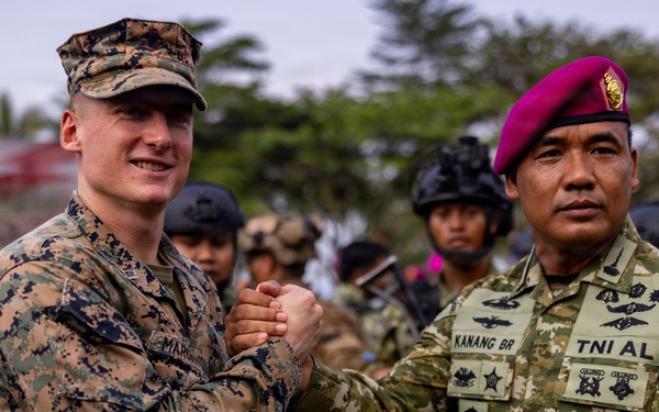MRF-D Marines participate in closing ceremony for platoon exchange in Indonesia