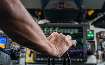 KC-135 refuels E-3 in CENTCOM AOR