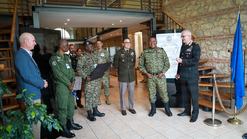US, Central African Republic hold Garrison Management engagement in Italy