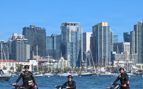 Deputy secretary of the Department of Homeland Security visits Coast Guard units in San Diego