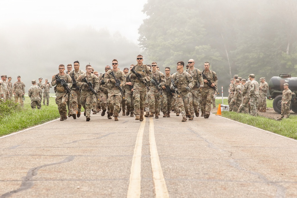 1-112th Infantry sharpens skills during inaugural Bayonet Challenge