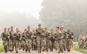 1-112th Infantry sharpens skills during inaugural Bayonet Challenge
