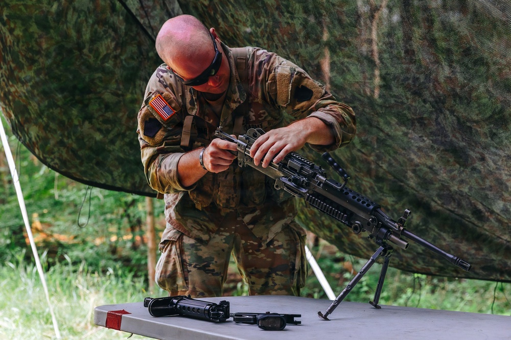 1-112th Infantry sharpens skills during inaugural bayonet challenge