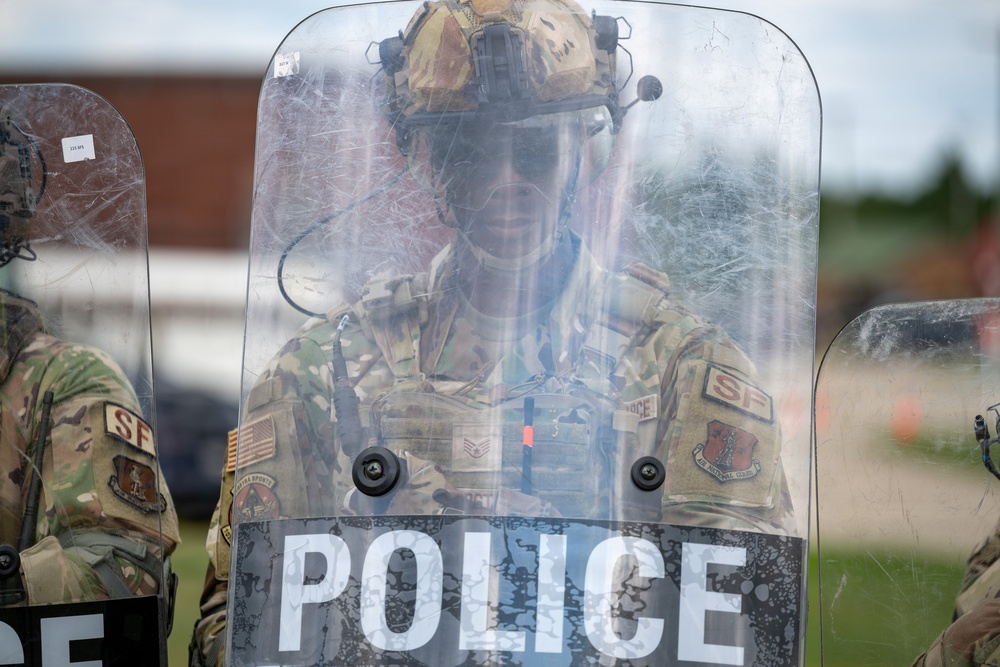 Air National Guard Security Forces Airmen conduct civil unrest training during Patriot Exercise 26