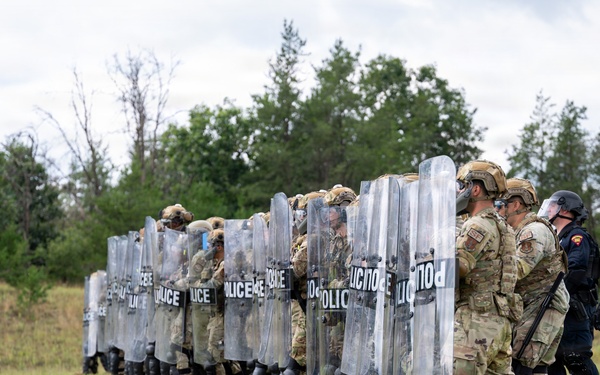 Air National Guard Security Forces Airmen conduct civil unrest training during Patriot Exercise 26