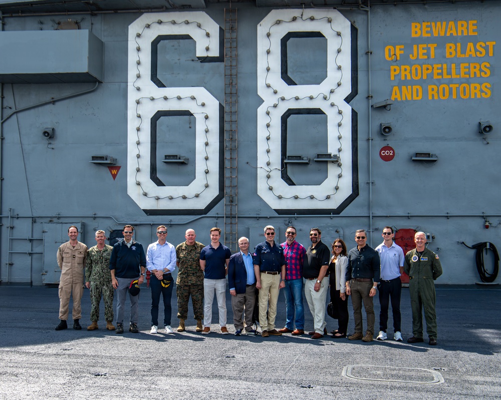 Senior National Security Legal Advisors Visit USS Nimitz (CVN 68)