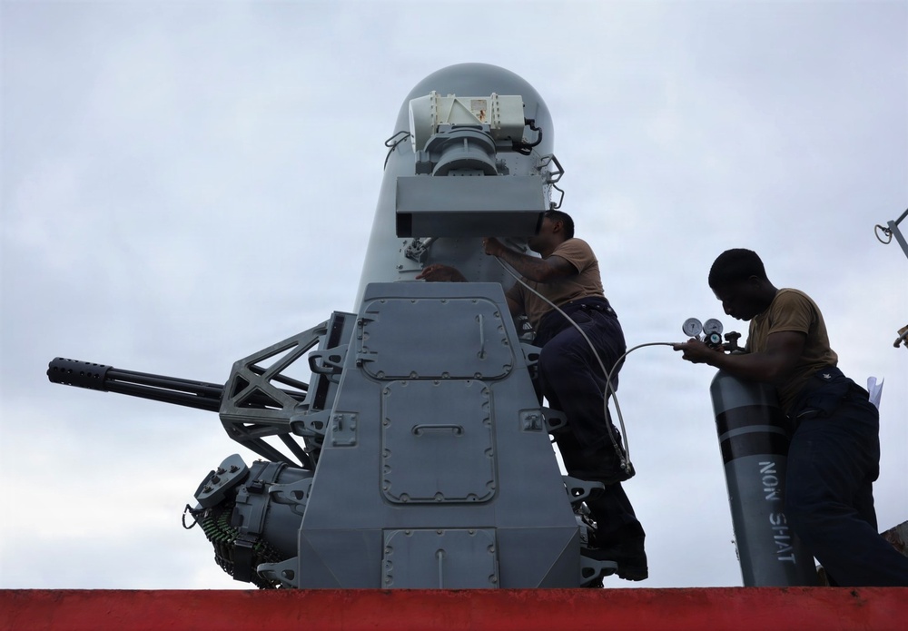 Routine Operations Aboard USS Mason (DDG 87)