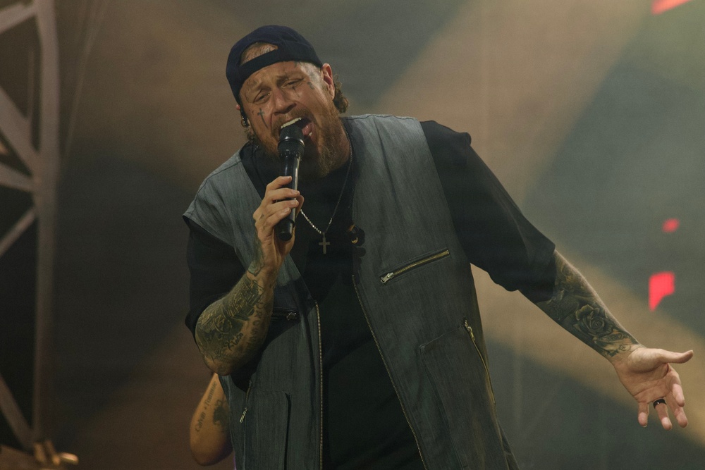 Jelly Roll and Shaboozey Perform at Naval Air Station Jacksonville 2025 Operation MWR Concert
