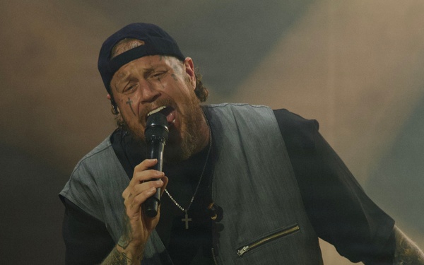 Jelly Roll and Shaboozey Perform at Naval Air Station Jacksonville 2025 Operation MWR Concert