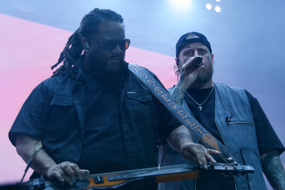 Jelly Roll and Shaboozey Perform at Naval Air Station Jacksonville 2025 Operation MWR Concert