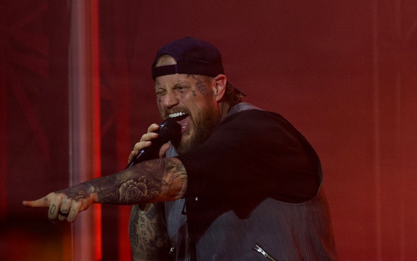 Jelly Roll and Shaboozey Perform at Naval Air Station Jacksonville 2025 Operation MWR Concert