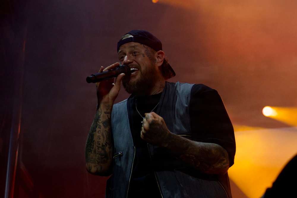 Jelly Roll and Shaboozey Perform at Naval Air Station Jacksonville 2025 Operation MWR Concert