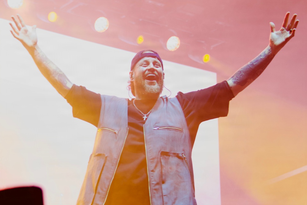 Jelly Roll and Shaboozey Perform at Naval Air Station Jacksonville 2025 Operation MWR Concert